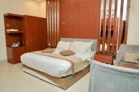 SMAYAH Hotel Suites