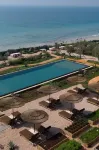 Found Land Whale Cliff Resort - 5-Star