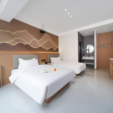 Mizhi Homestay (Wansui Mountain Dasong Wuxia City Songdu Imperial City Tourist Resort)