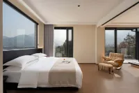 Nianshan · Soul & Mountain - Luxury Private Hot Spring Retreat