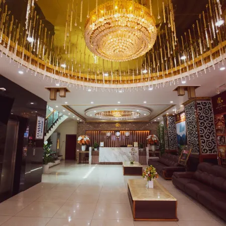 Son Tung Hotel Cao Bang - Kim Dong Walking Street Hotels in Thuc Phan