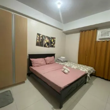 Alliyah's Condotel Newport 101