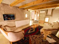My Cave Suites - balcony