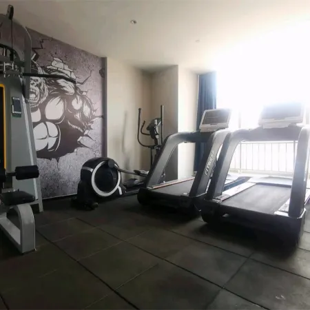 Jingzu E-Sports Hotel (Dezhou Leling Debai Plaza)