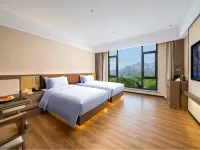 Yunju Hot Spring Resort Hotel (Tai'an Fengchan Ceremony Fantawild Branch) - พร้อมระเบียง