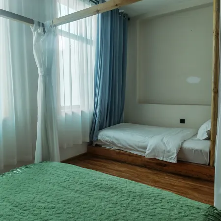 Xi'an Jinxi Homestay (The Bell Tower and Drum Tower Huimin Street) Отели рядом с достопримечательностью «Станция метро Beidajie»