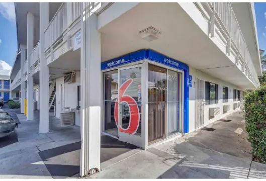 Motel 6 Santa Rosa - South