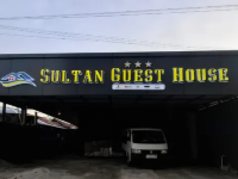 Sultan GuestHouse Hotels in Palu