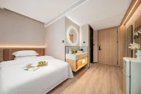 Yangzhou Slender West LakeQingman Hotel