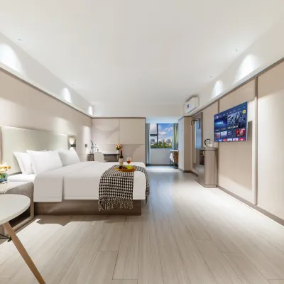 Shenzhen Pengyue Hotel (Zhaoheli Shopping Center Store, Songgang Park Metro Station) Hotel berhampiran Japanese Invader Fort