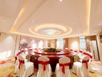 Beiliu Grand Hotel (Guijiang Pearl Pedestrian Street)