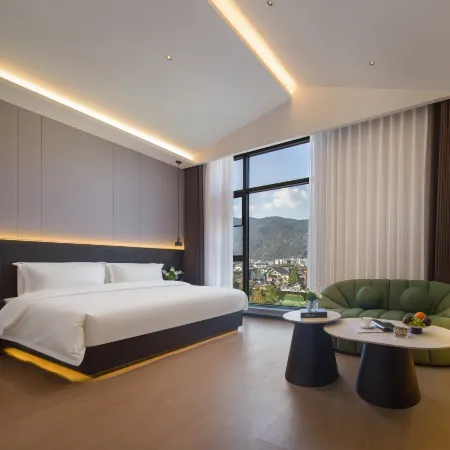 Forest Stream Guesthouse · Resort Hotel