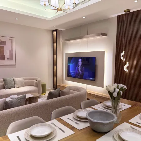 Cozy Modern Coastal Stay– Walk to Beach in Minutes