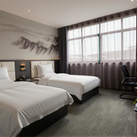 Wandu Century Haoting Hotel (Dengzhou Railway Station)
