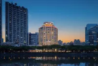 Jijian T99 Hotel (Guangzhou Tower Zhujiang New Town Branch) - Pools