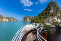 Swan Cruises Halong