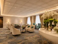 Happy Life Grand Hotel & Sky Bar - bar