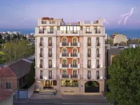 Highgarden Hotel Hotels near Samgori Train Station