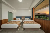 Wengwa Ancient Village, Jingmai Mountain · Erhong Mountain Lodge