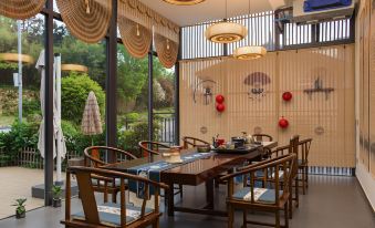 CLOUDSCAPE Homestay(A bar on rooftop view of Avatar Mountain scenery——5 mins walk to park gate)
