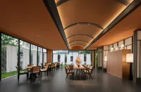 Tao She Hotel