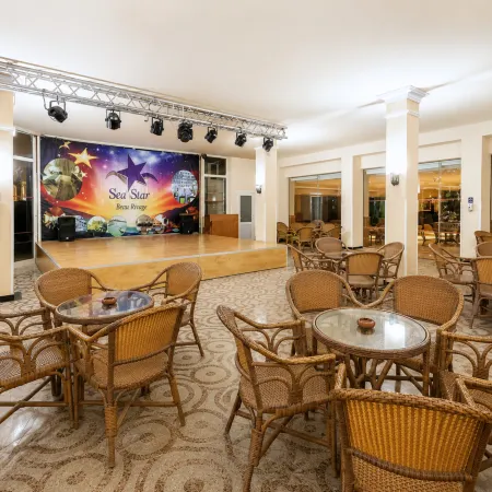 Sea Star Beau Rivage Hotel