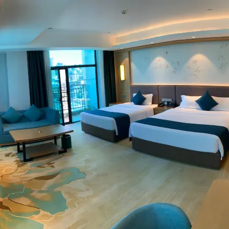 Senna Sunshine International Hotel(Independent Road Double Lion Square in SHV) Отели рядом с достопримечательностью «Храм Ват Леу»