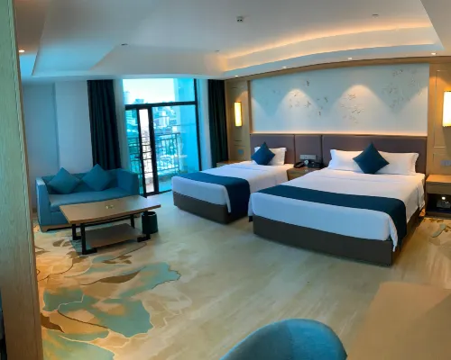 Senna Sunshine International Hotel（Independent Road Double Lion Square in SHV） Hotels near Samudera