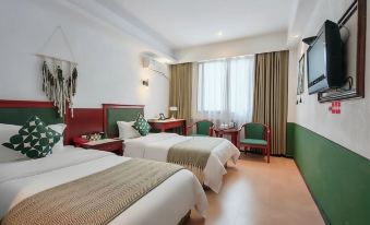 Huaji Hotel (Yong'an South Railway Station)