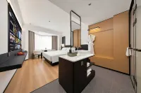 Lili Hotel (Kunming Old Street Nanping Pedestrian Street)