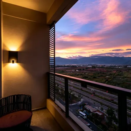 Mehood Yizhi Hotel (Xichang Qionghai 17 Degrees Haiyueli Branch)