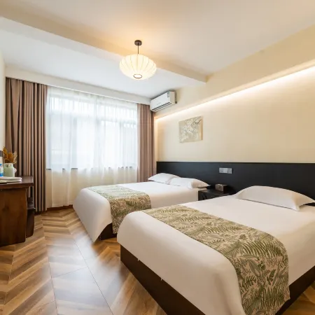 Zizai Xiaozhu Homestay
