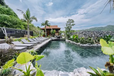 The Healing Camp - Uncommon Stay Hotels in Cat Ba Island