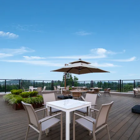 Moganshan Xinyue Resort Hotel