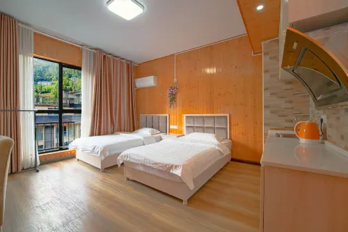 Liyan Hotel (Shennongjia Muyu) - 2-Star