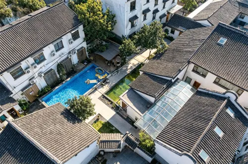 Floral Hotel·Zerunju Light Luxury Hotel - Pet friendly