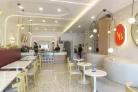 Court Meridian Hotel & Suites - Morgenmad