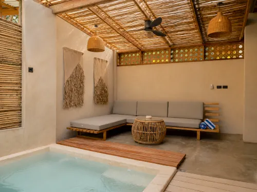 HAMA Villa With Private Pool - parking