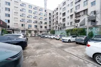 โรงแรมหงหยุน - ที่มีที่จอดรถ