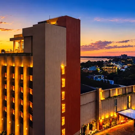 Golden Tulip Belitung