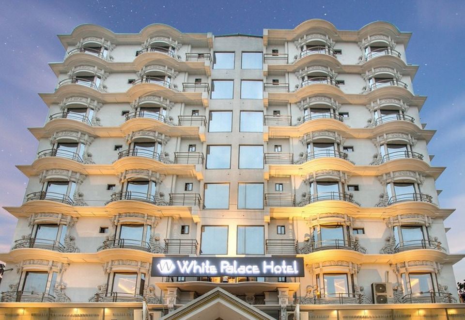 다카 호텔 위치