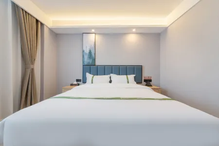 GreenTree Inn Smart Select Hotel (Jiaozhou Jiaodong International Airport Branch)