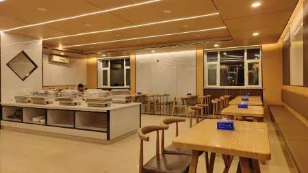 Wenzhou Business Hotel