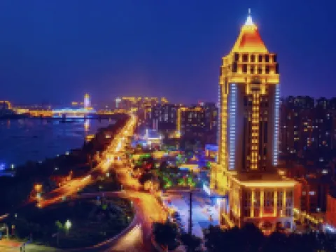 Baolong International Hotel Hotels in Yishui