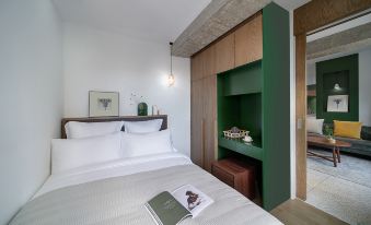 basePLUS-Binjiang Serviced Apartment