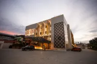 Best Western Batang Garing Hotels near Tahu Walik G.Obos VII