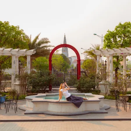 Rex Quang Binh Hotel