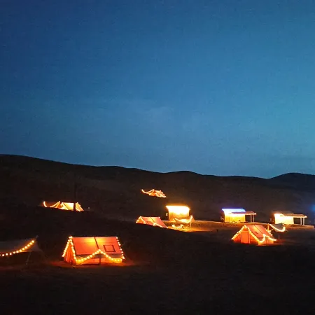 Shanshan Longmen Inn Desert Camp