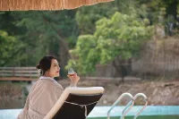 Xian at Shuiyunshu Forest Private Hot Spring Healing Hotel - สระว่ายน้ำส่วนตัว