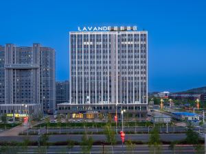 Lavande Hotel (Altay Huali Xuefu Branch)